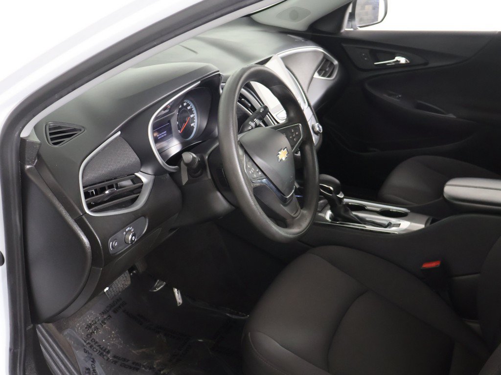 Used 2024 Chevrolet Malibu LT FWD image 22
