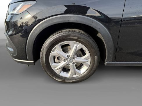 Certified 2025 Honda HR-V LX image 9