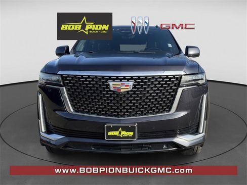 Certified 2022 Cadillac Escalade Premium Luxury w/ Performance Package image 3