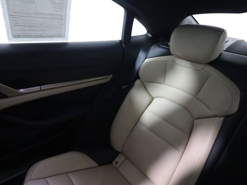 Certified 2021 Porsche Taycan 4S image 15