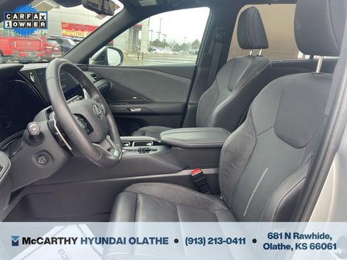 Used 2025 Lexus TX 350 350 Luxury image 4