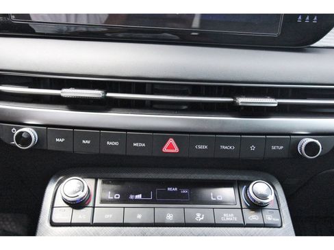 Used 2023 Hyundai Palisade Limited FWD image 26