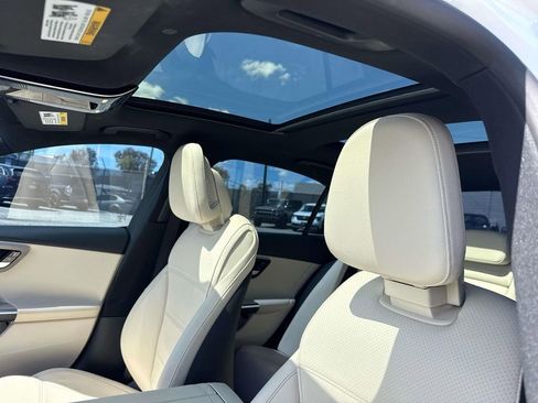 Used 2022 Mercedes-Benz C 300 4MATIC Sedan w/ Pinnacle Trim Package image 26