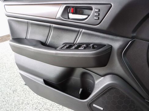 Used 2019 Subaru Outback 2.5i Limited image 22