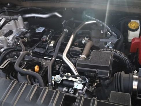 Certified 2025 Nissan Kicks SR w/ SR Premium Package FWD image 26