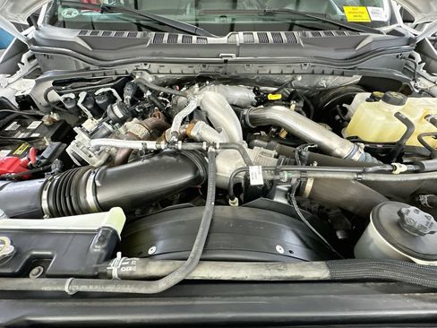 Used 2022 Ford F250 XLT AWD/4WD image 28