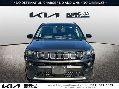 Used 2022 Jeep Compass Limited image 28