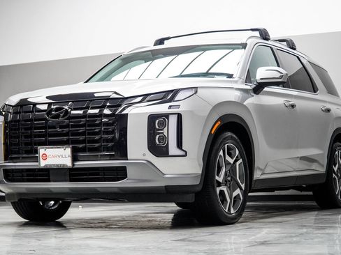 Used 2023 Hyundai Palisade SEL AWD/4WD image 9
