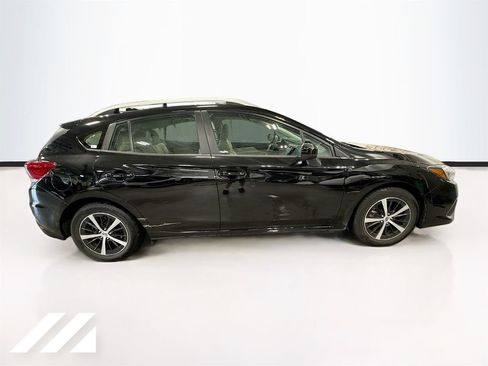 Used 2022 Subaru Impreza 2.0i Premium AWD/4WD image 4