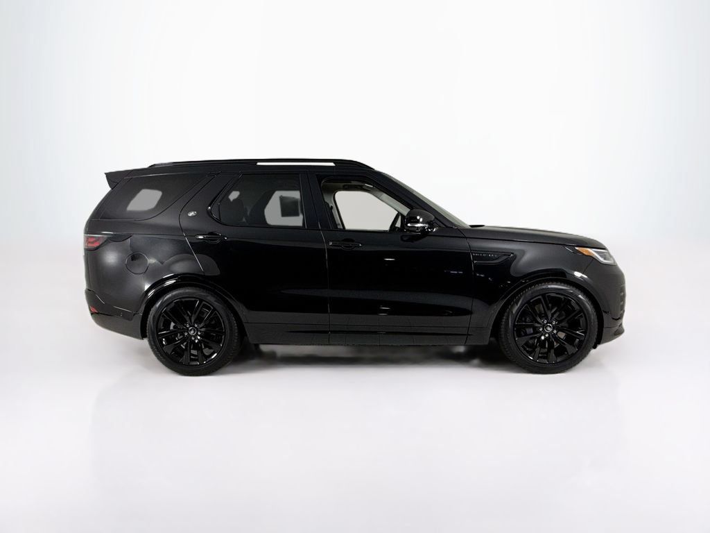 Used 2026 Land Rover Discovery Limited Edition AWD/4WD image 6