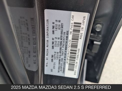 Certified 2025 MAZDA MAZDA3 s FWD image 30