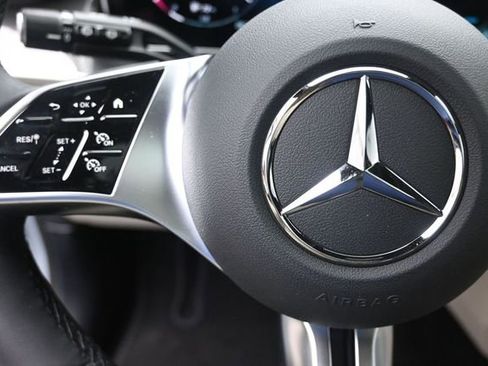 New 2026 Mercedes-Benz GLC 300 image 15