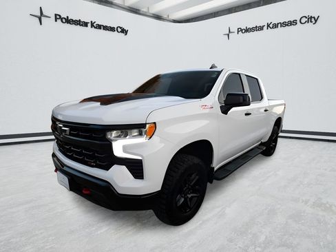 Used 2024 Chevrolet Silverado 1500 LT Trail Boss w/ Protection Package AWD/4WD image 9