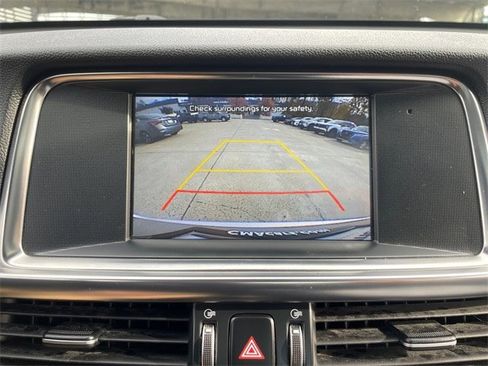 Used 2018 Kia Optima EX w/ Premium Package image 20