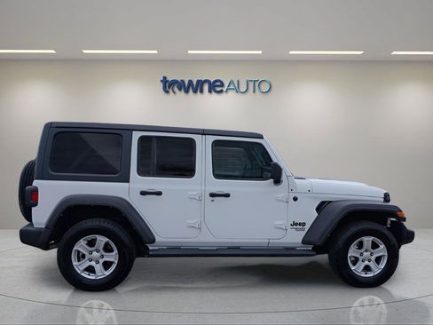 Used 2021 Jeep Wrangler Unlimited Sport AWD/4WD image 6