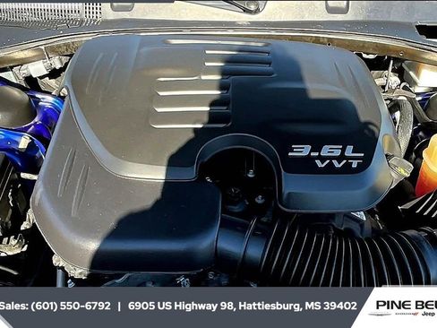 Used 2022 Dodge Charger GT image 8