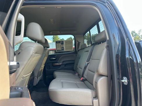 Used 2017 GMC Sierra 1500 SLT w/ SLT Preferred Package image 27