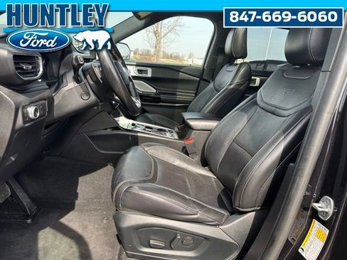 Used 2022 Ford Explorer ST w/ Equipment Group 401A image 23