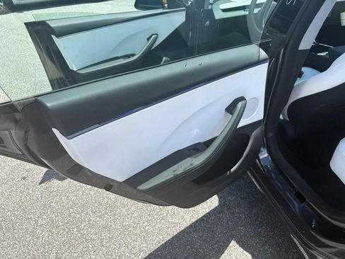 Used 2026 Tesla Model 3 RWD image 23