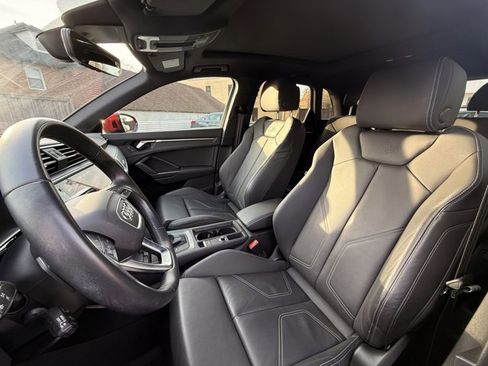 Used 2024 Audi Q3 2.0T Premium Plus image 16