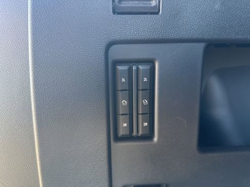 Used 2024 Lincoln Navigator Reserve image 38