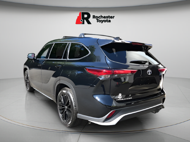 Used 2023 Toyota Highlander XSE AWD/4WD image 5