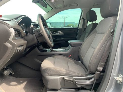 Used 2020 Chevrolet Traverse LS AWD/4WD image 9