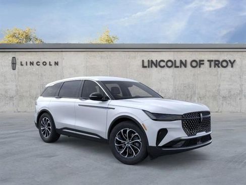 New 2026 Lincoln Nautilus Premier AWD/4WD image 7