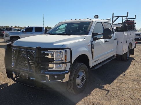 New 2025 Ford F350 XL w/ XL Chrome Package image 1