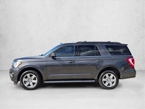 Used 2019 Ford Expedition XLT w/ Equipment Group 202A RWD image 8