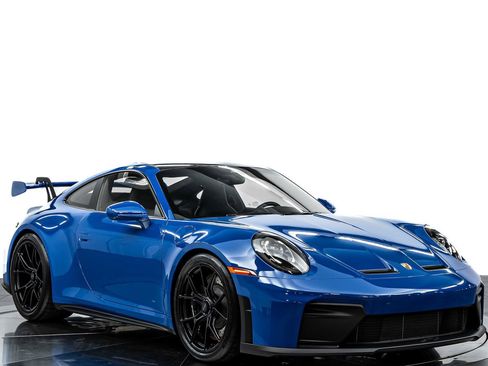 Used 2025 Porsche 911 GT3 RWD image 7