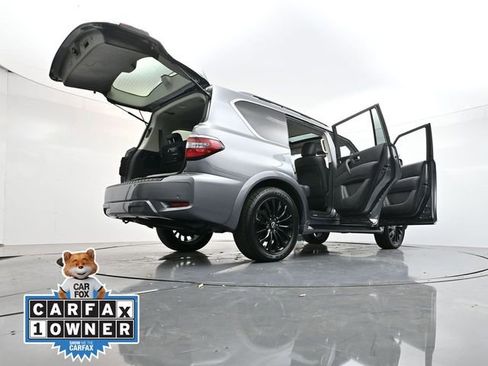 Used 2024 Nissan Armada Platinum w/ Captain's Chairs Package image 43