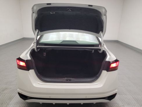 Used 2024 Nissan Altima 2.5 SV FWD image 29
