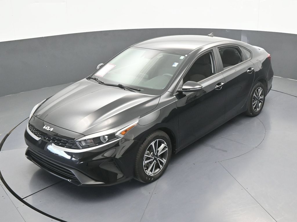 Used 2024 Kia Forte LXS w/ LXS Technology Package FWD image 39