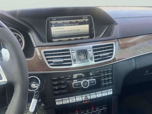Used 2014 Mercedes-Benz E 63 AMG S-Model image 28