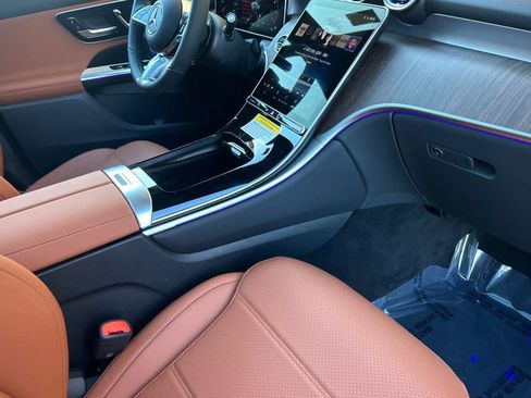 New 2026 Mercedes-Benz GLC 300 4MATIC image 15