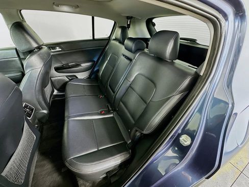 Certified 2022 Kia Sportage EX AWD/4WD image 30
