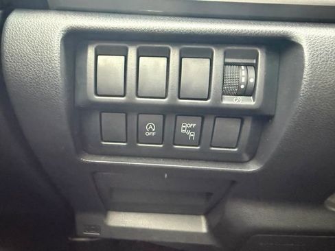 Used 2019 Subaru Forester Premium AWD/4WD image 14