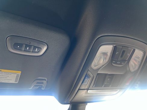 Certified 2022 RAM 1500 Big Horn image 21