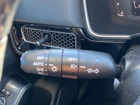 Used 2023 Honda Civic Touring image 30