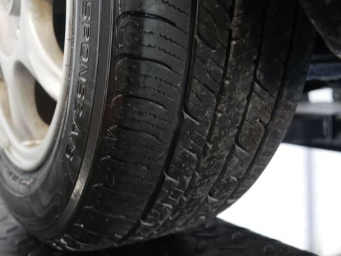 Used 1997 MAZDA MX-5 Miata RWD image 73