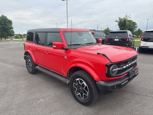 Used 2021 Ford Bronco Outer Banks AWD/4WD image 1