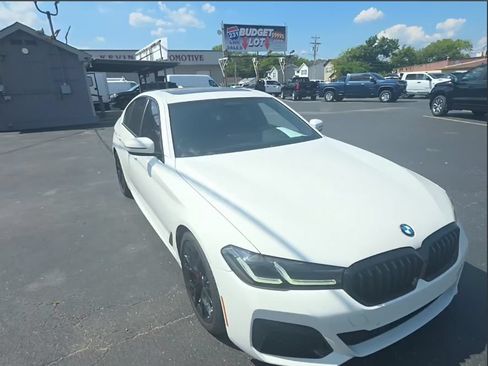 Used 2022 BMW M550i xDrive w/ Executive Package AWD/4WD image 7