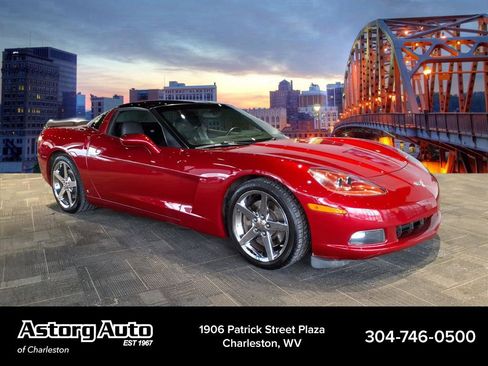 Used 2008 Chevrolet Corvette Coupe w/ Z51 Performance Package image 1