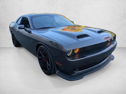 Used 2023 Dodge Challenger SRT Hellcat image 3