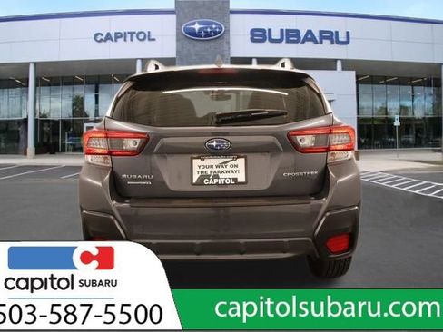 Used 2023 Subaru Crosstrek 2.0i Premium AWD/4WD image 5