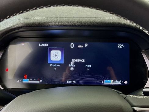 Used 2025 Jeep Grand Cherokee L Limited w/ Luxury Tech Group II RWD image 12