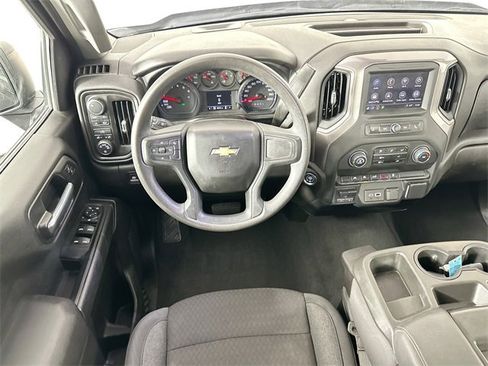 Used 2023 Chevrolet Silverado 1500 Custom image 10