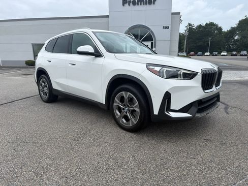 Used 2023 BMW X1 xDrive28i w/ Convenience Package AWD/4WD image 1