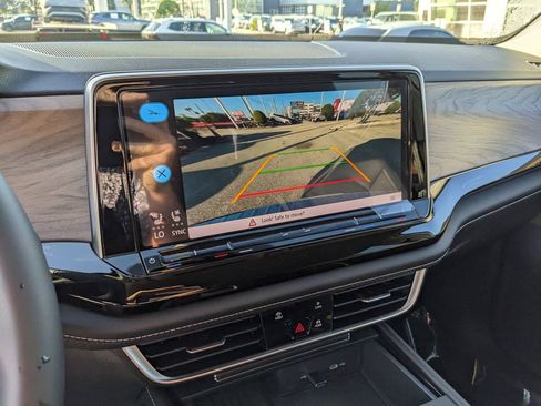 New 2026 Volkswagen Atlas SE image 23